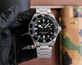 Picture of Tudor Watches _SKU4420tudor-42mm-041312244